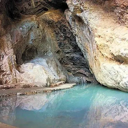 Laghi Only ホテル